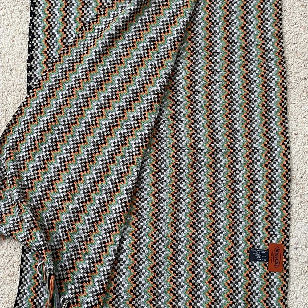 Missoni Scarf. Made in Italy. Wool/Acrylic. - Picture 4 of 6